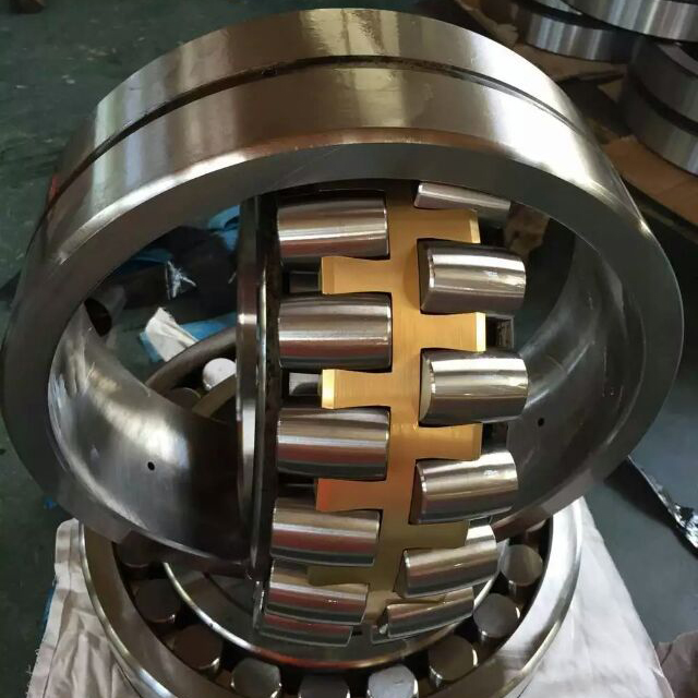 23022 CC CA CK W33 Spherical Roller supporting for Mining Machinery 110*170*45mm